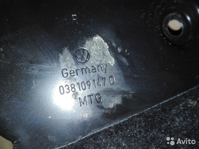 038109147d Кожух ремня ГРМ Volkswagen Passat (B6) 2005-2010 2007г. (OEM 038109147d)
